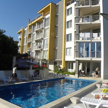 Apartcomplex New Tawn Obzor Dış mekan fotoğraf