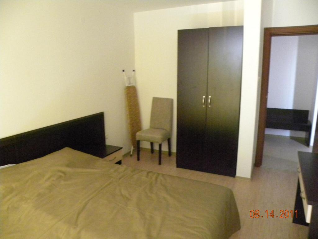 Apartcomplex New Tawn Obzor Oda fotoğraf
